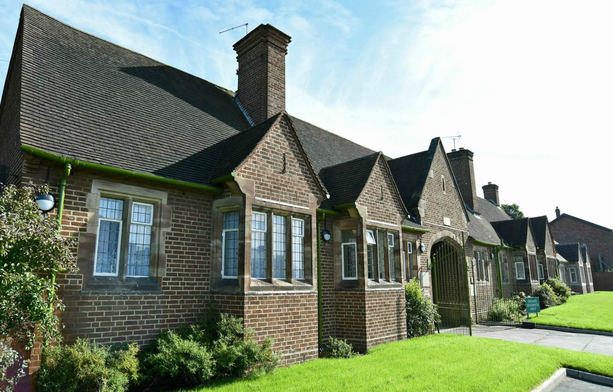 Front entrance of Glover's